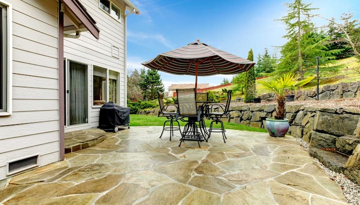 Beautifully Textured and Patterned Concrete Patios in Bradenton, Florida